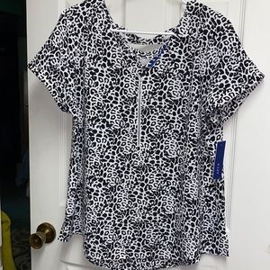 NWT APT. 9 Chetah white style top